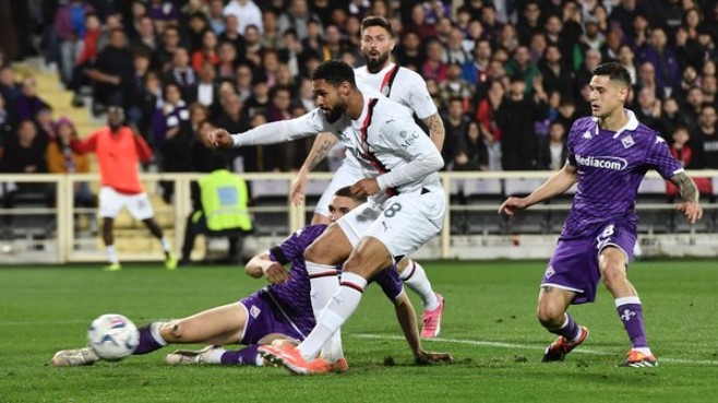 Soi kèo bóng đá Fiorentina vs Milan hôm nay chuẩn thắng