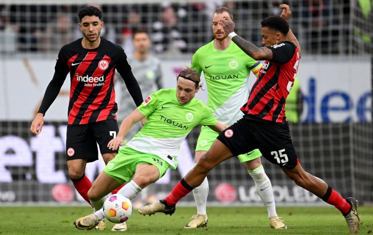 Soi kèo bóng đá số Eintracht Frankfurt vs Wolfsburg chuẩn thắng