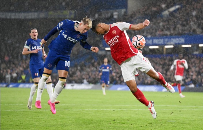 Soi kèo bóng đá Arsenal vs Chelsea chuẩn thắng